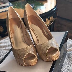 Nine West Glittering Gold Peep Toe Heels
